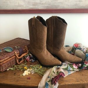 NWT Masterson Boot Co. Cowgirl Boots 10W !!